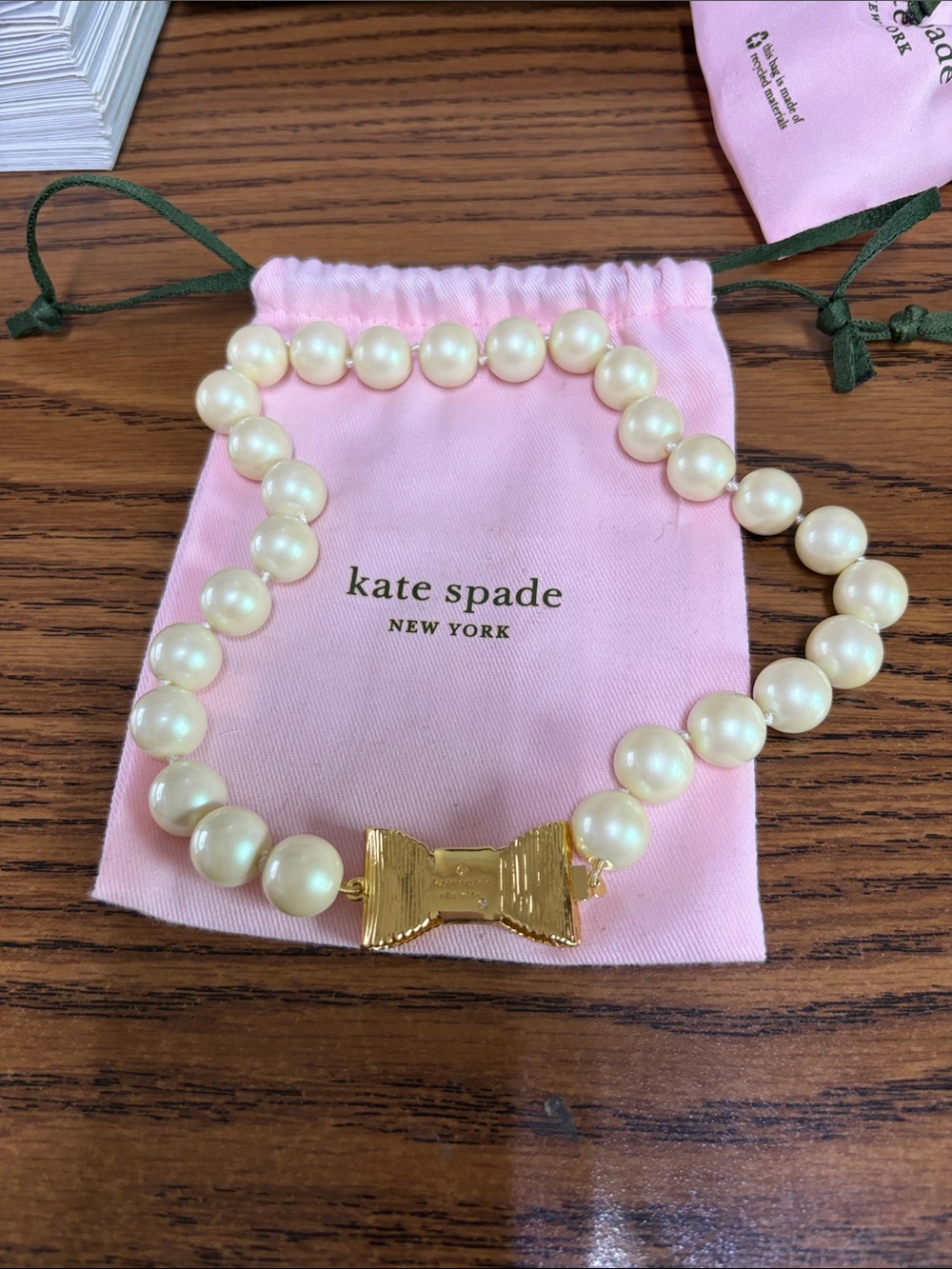 kate spade New York all wrapped up in Pearls Necklace with Gold Bow